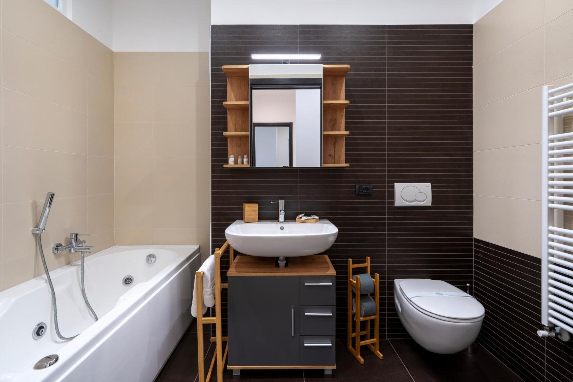 Boscoincitta Apt With Garage And Whirlpool Tub Bari Eksteriør billede